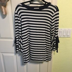 Long sleeve bell sleeve top